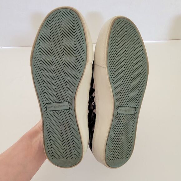 SeaVees x J. Crew Legend Velvet Animal Leopard Print Sneakers - Picture 5 of 6